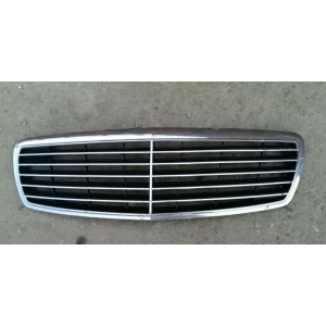 Mercedes-benz W211 решетка радиатора дорестайл