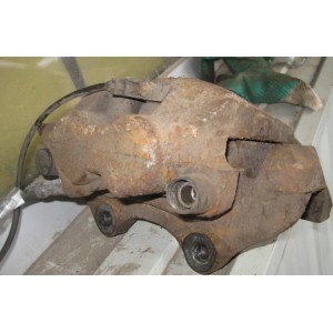 Mercedes W211 W164 W251 суппорт передний