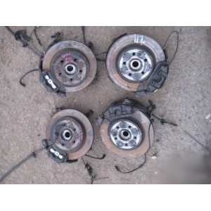 Mercedes W163 кулак поворотный тормозной