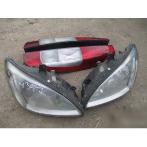 Mercedes-Benz W639 оптика