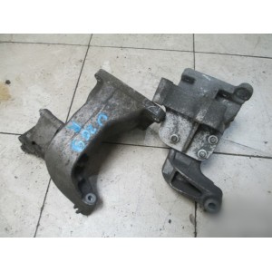 Mercedes W211 E350 4-matic кронштейн двс