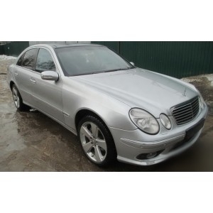 Mercedes W211 E500 AMG