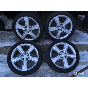 Комплект разношироких колес R17